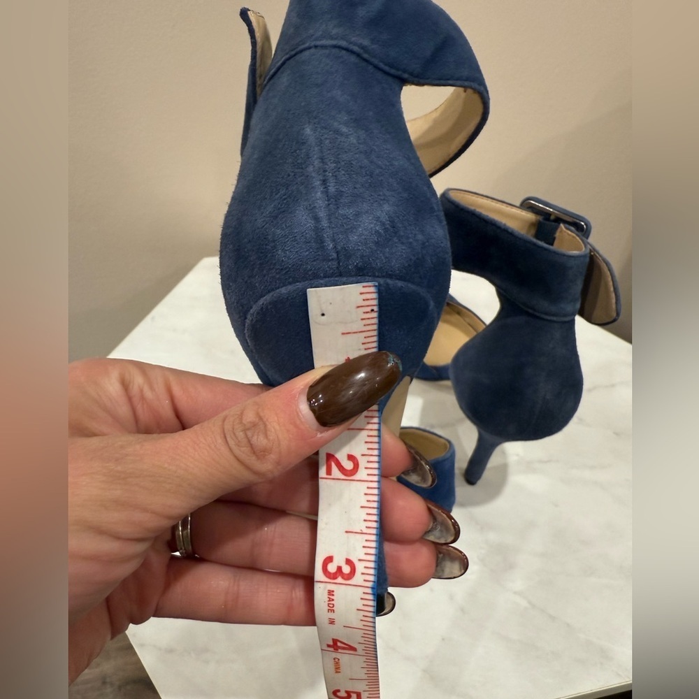 🔥Audrey Brooke Elegant Blue Suede Women's Heels Sz 5.5 Tru Size🔥 - Picture 4 of 7